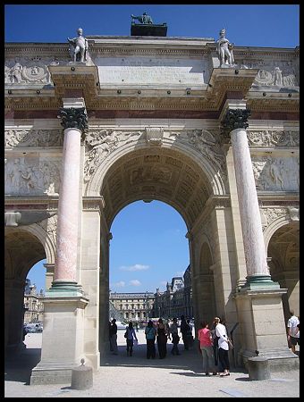 P2480243