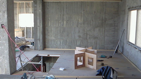201103041519000
