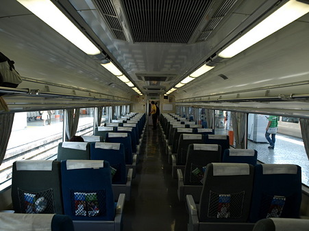 ベイドリーム横濱号車内3