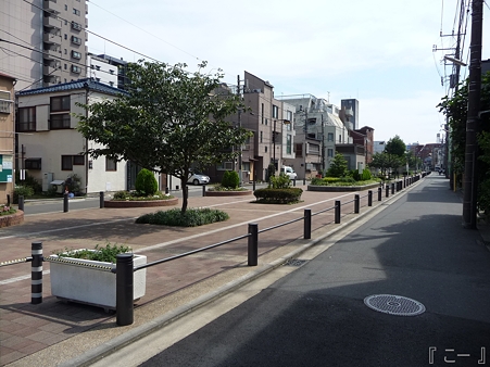 110622-東横廃線 東白楽→反町 (52)