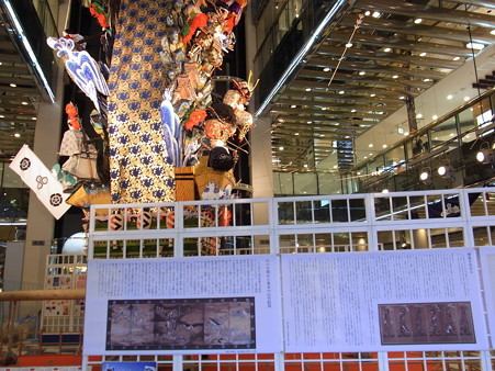 23 博多祇園山笠 飾り山 ソラリア 横から 2012年 写真画像