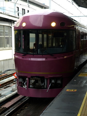 485系「宴」(新宿駅)1