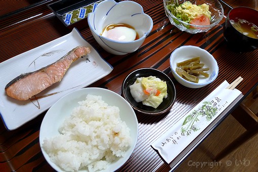 朝食 P1080133