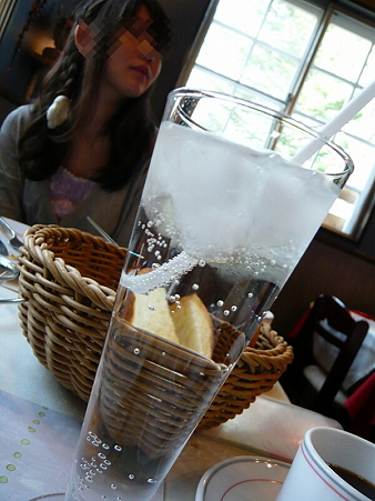 2011-05-05 8-28-25