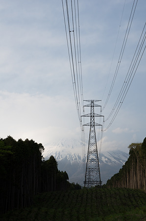 送電線富士山