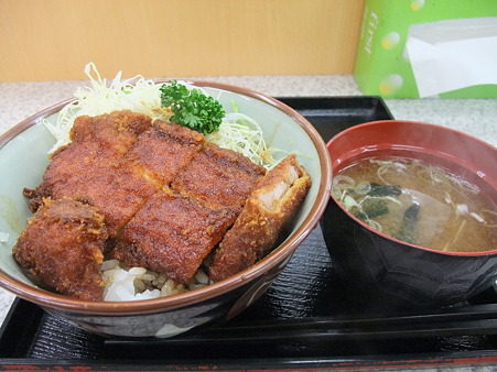 ソースカツ丼(中央道【下り】・小黒川PA)