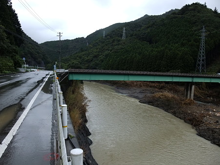 R424:日高川の状況・1